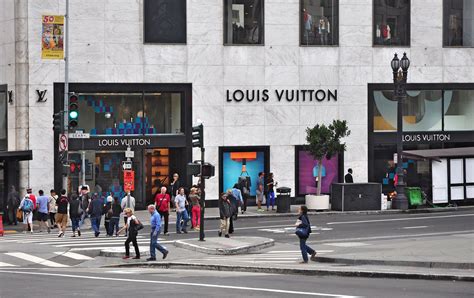 sf Louis Vuitton theft